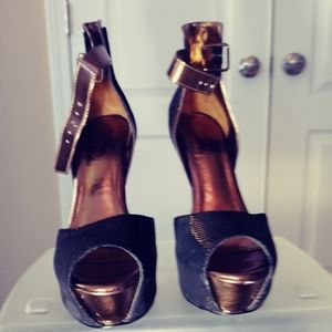 Bakers Women's Bronze Heels